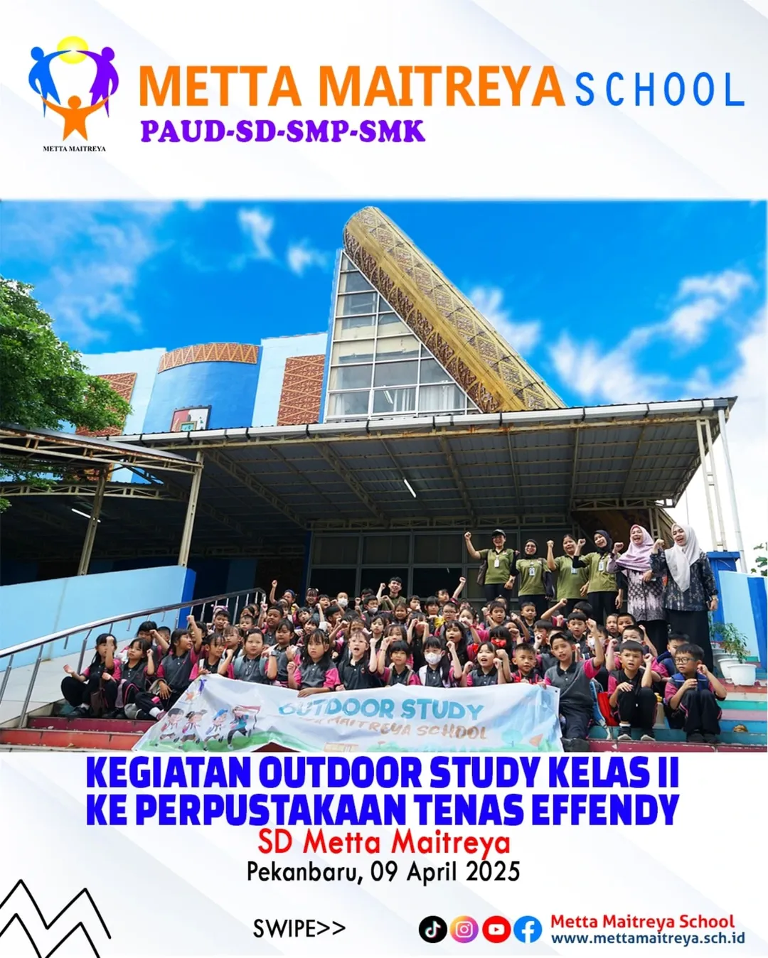Kegiatan Outdoor Study Kelas II ke Perpustakaan Tenas Effendy